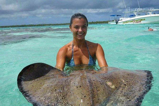 Adventure Antigua - The Xtreme Circumnavigation - Green Island brings a welcome beach lunch