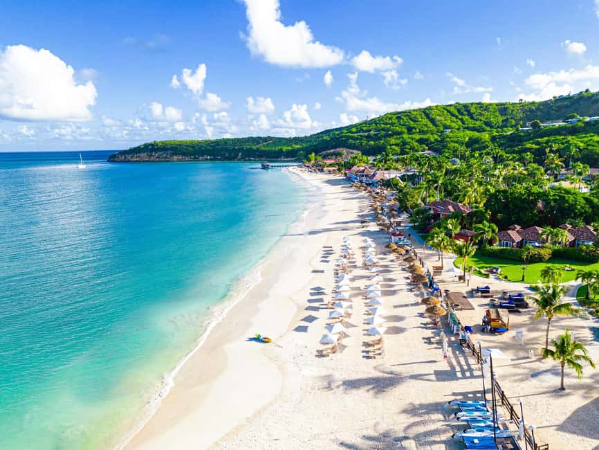 Antigua - Discover and Relax on 2 beaches - Rain and limited beach time are real considerations