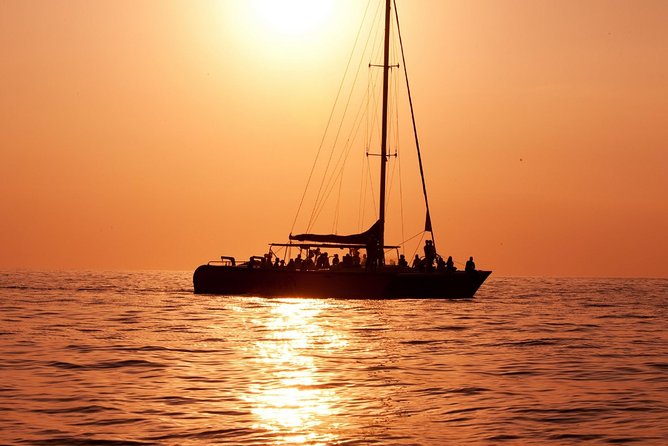 Antigua Sunset Catamaran Cruise From St. John's - Drinks and hors d’oeuvres: good for grazing, not dinner