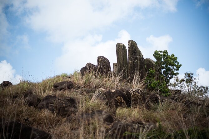 Caribbean Stonehenge - Hike on Green Castle Hill, Antigua. - Green Castle Hill, Antigua’s Stonehenge connection