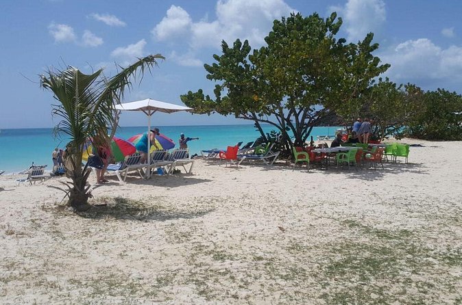Classic Beach Break - Music, poetry, and a local welcome