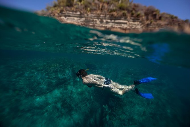 Power 360 Sightseeing and Snorkel Cruise Antigua - Pillars of Hercules and the underwater stop