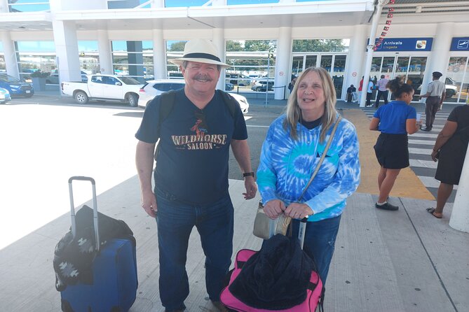 Private Airport Transfers to Antigua and Barbuda - Airport transfer first, island help later