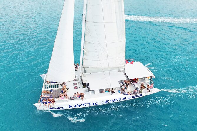 Sail and Snorkel at Cades Reef - Snorkeling at protected Cades Reef