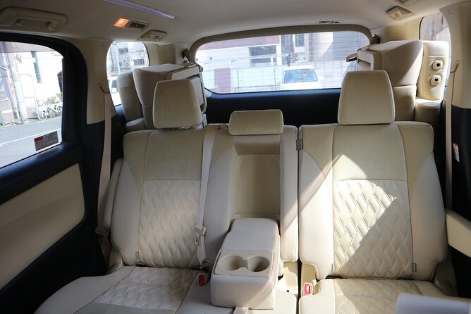 Shared Roundtrip Taxi Transfer from Antigua Airport to Royalton Antigua Resort - Finding Eagle Transfers at V. C. Bird Airport